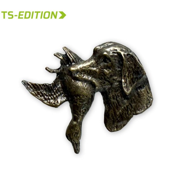 Pin/Anstecker – JAGDHUND MIT ENTE