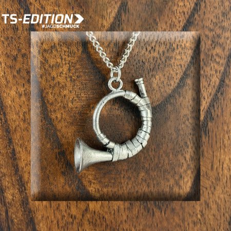 Halskette mit Jagdhorn-Anhänger