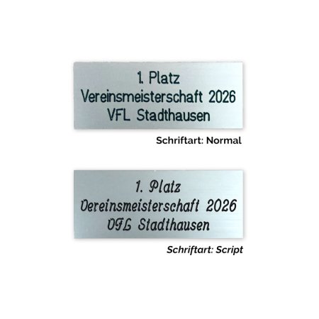 Pokalschilder (50x20 mm) mit Schriftbeispiel Normal und Script