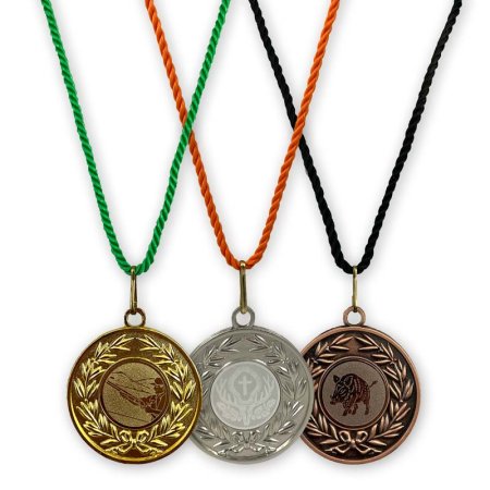 80-cm-Kordel in grün, orange, schwarz mit BASIC-Medaillen