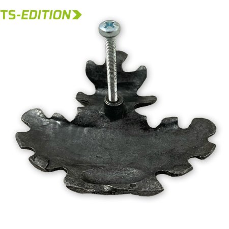 Rückansicht der Keilerabdeckung für Keilerwaffen mit 3 Eichenblättern in altsilber