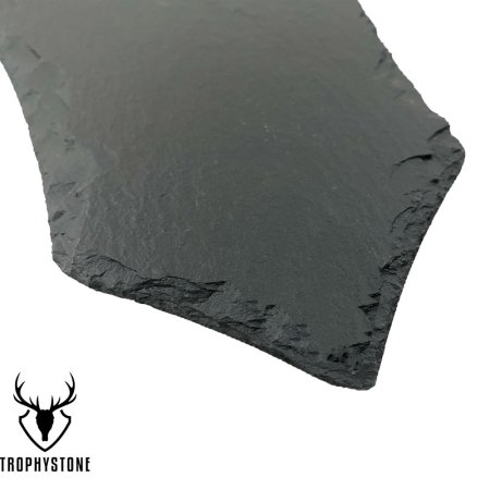 Trophäenschiefer von Trophystone: Ausschnitt der Spitze mit den gebrochenen Kanten